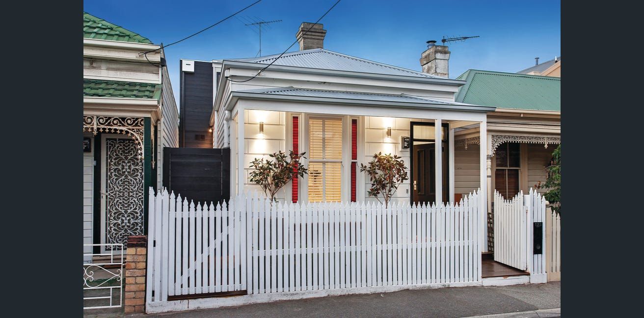 4 bedrooms House in 123 Albert Street PORT MELBOURNE VIC, 3207