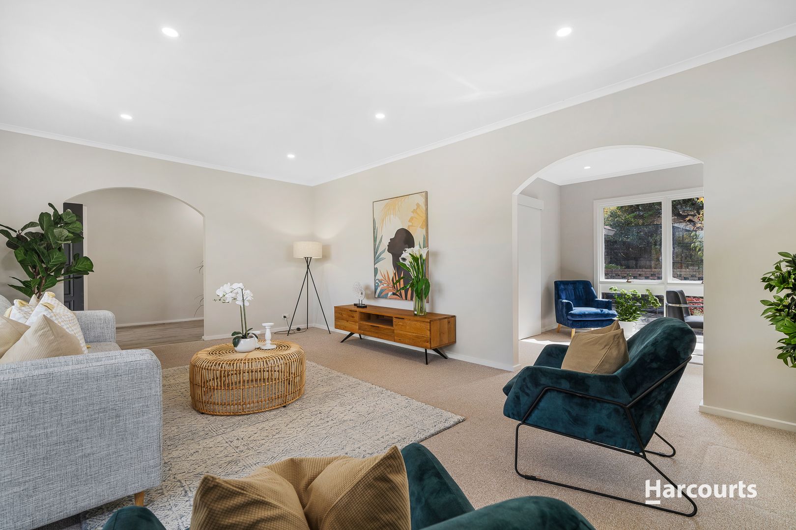 4 Highland Avenue, Mitcham VIC 3132, Image 2