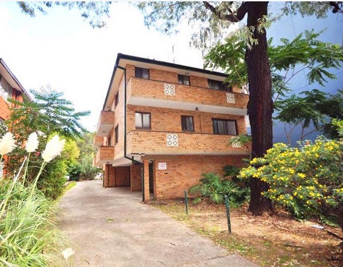 2 bedrooms Apartment / Unit / Flat in 19 cowper st PARRAMATTA NSW, 2150