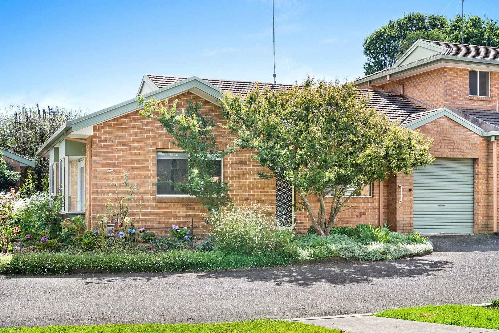 2/10 Mack Street, Moss Vale NSW 2577