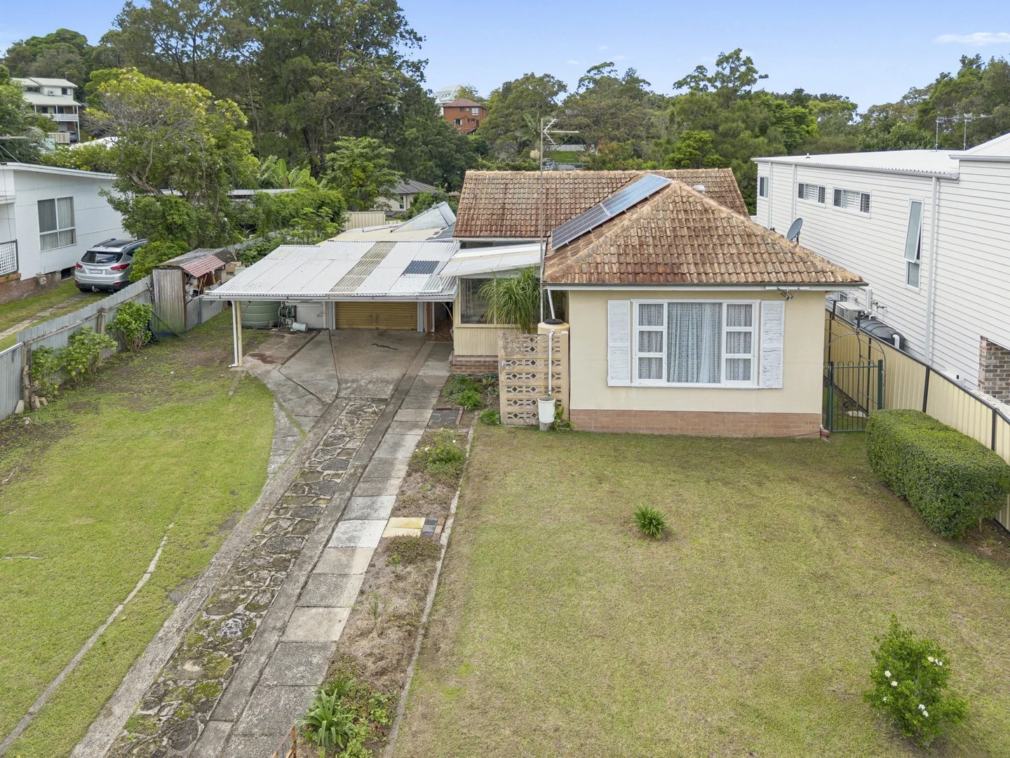 21 Yates Avenue, Mount Keira NSW 2500