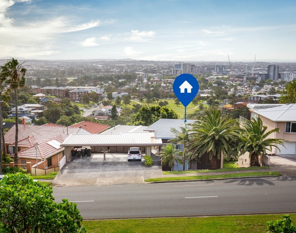 2/18 Memorial Drive, The Hill NSW 2300