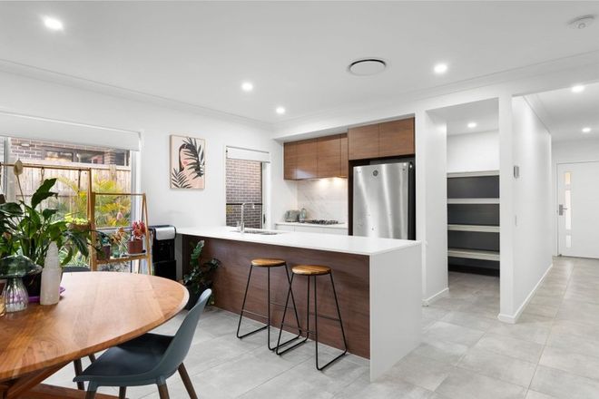 32 Ronde Crescent Bellbird Park 4300 - Image 5