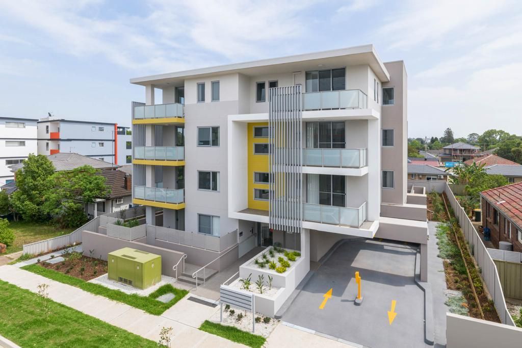1 bedrooms Apartment / Unit / Flat in 1/59-61 Essington Street WENTWORTHVILLE NSW, 2145