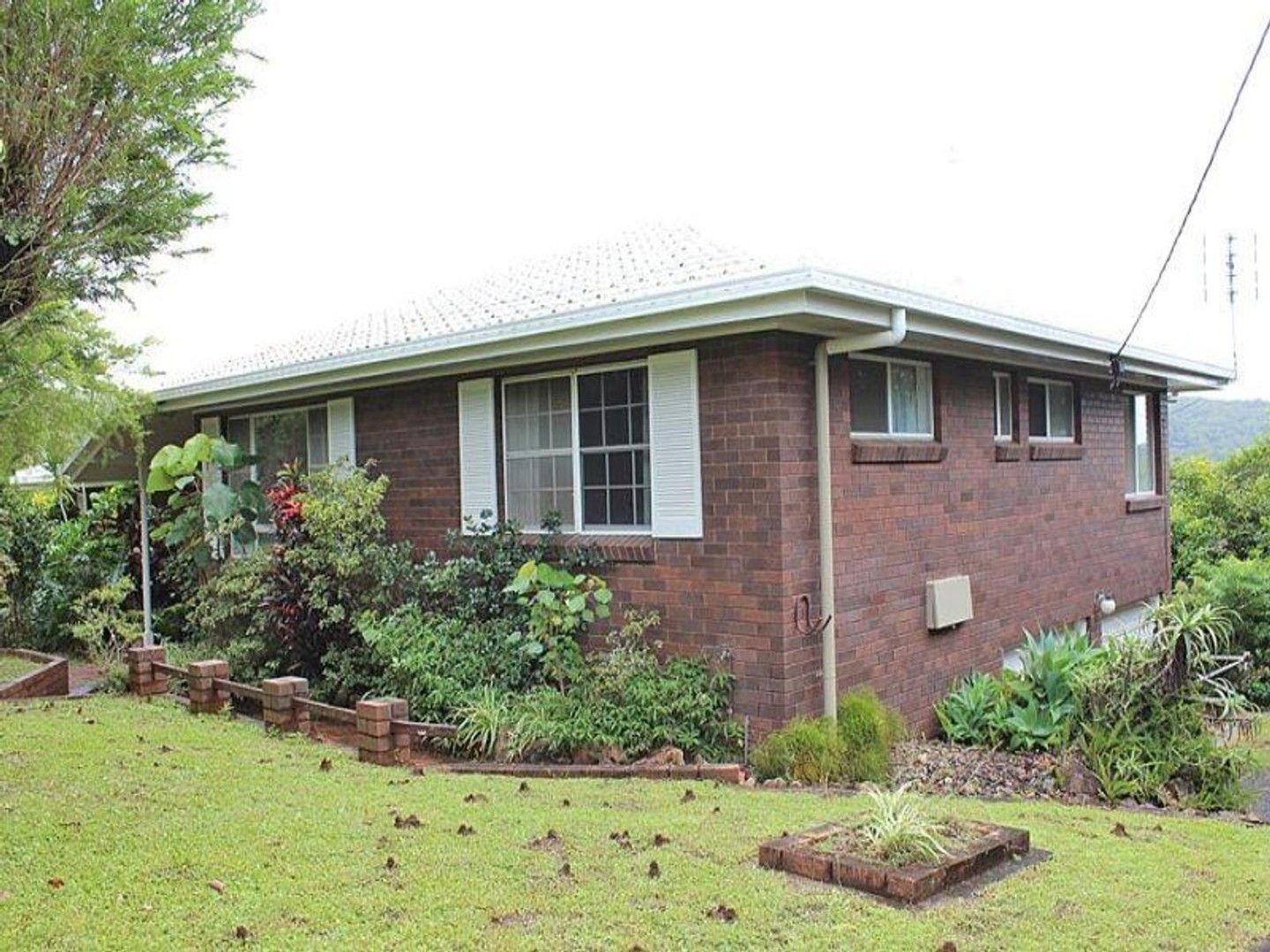 17 Crescent Court, Nambour QLD 4560 House For Rent 580 Domain