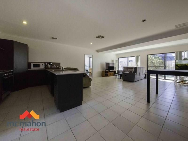 1/86 Cohn Street, Kewdale WA 6105, Image 2