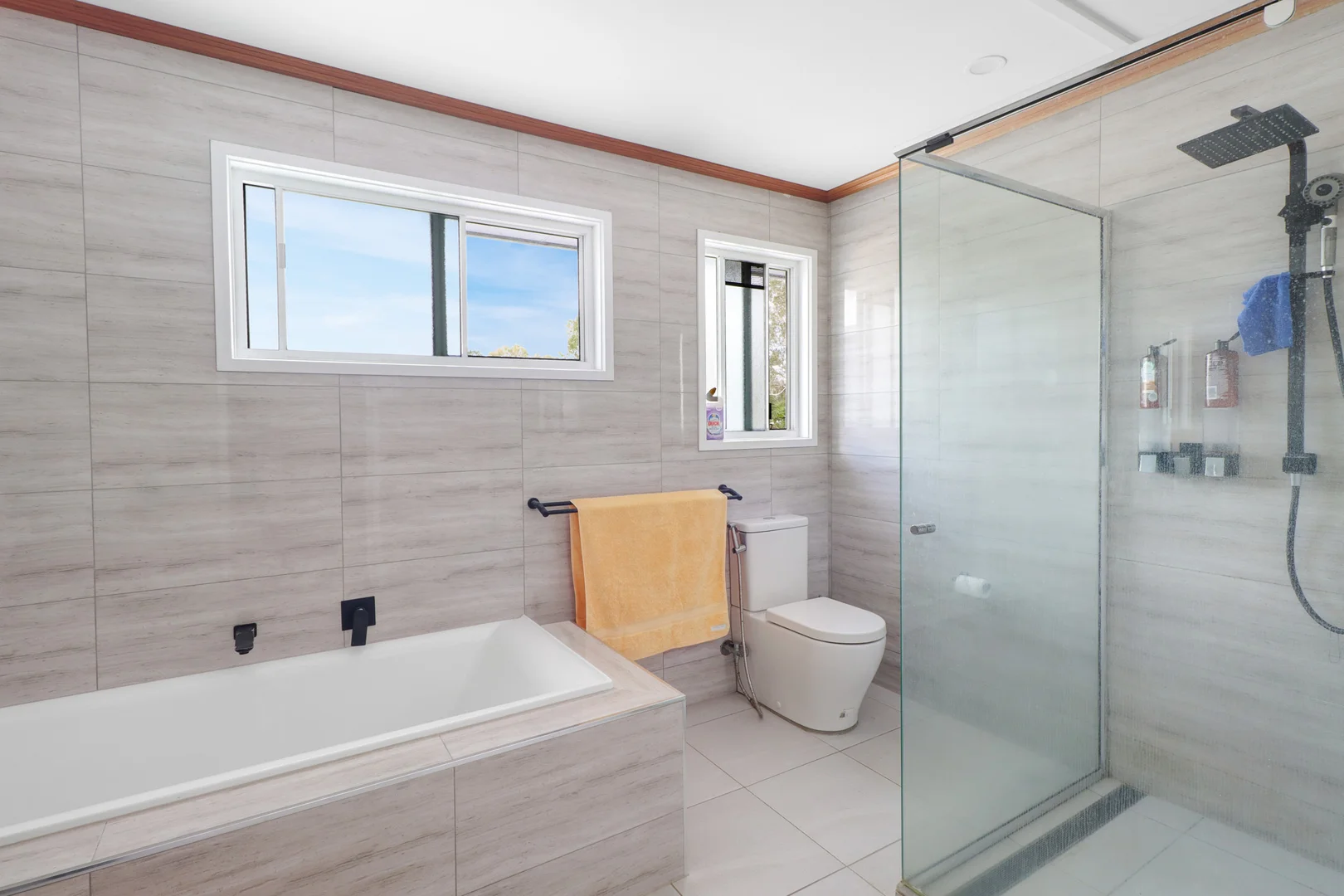 Additional image 18 of 33 Namba Street, Pacific Paradise QLD 4564