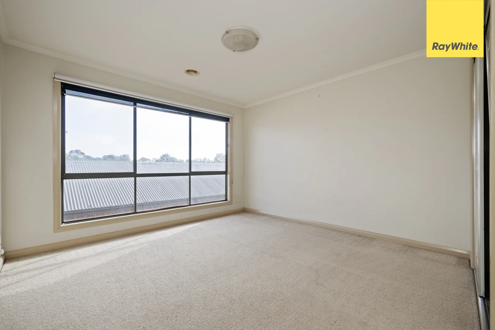 Additional image 8 of 3/4 Euroa Walk, Kurunjang VIC 3337