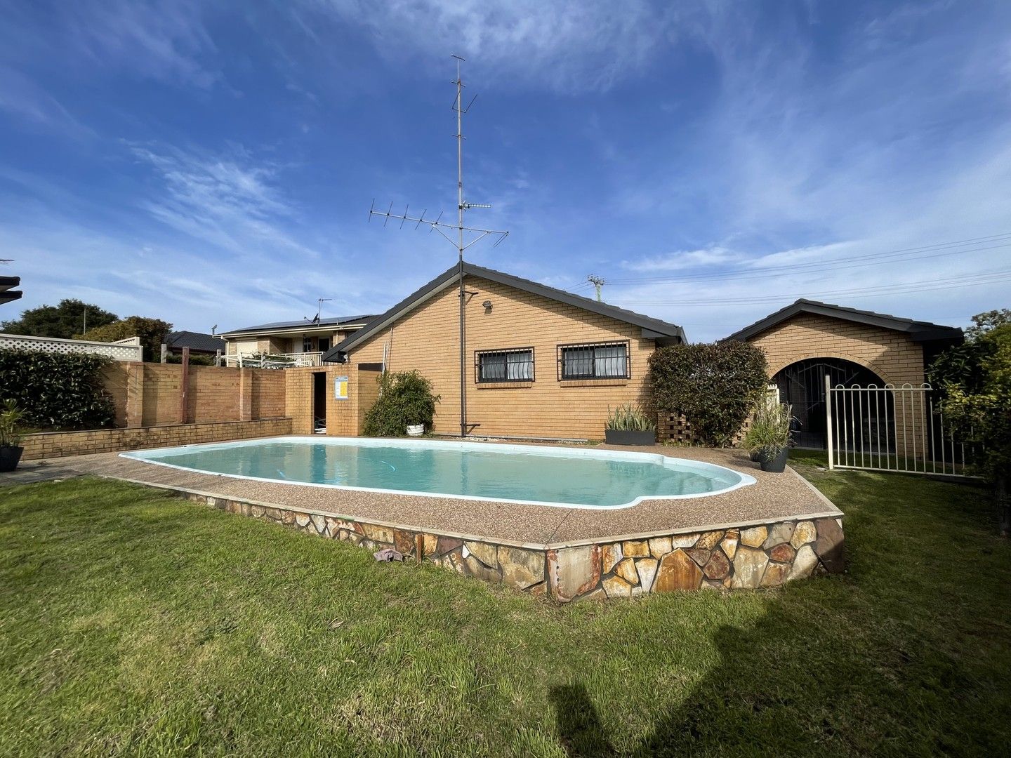 3 bedrooms House in 6 Lakeside Drive KANAHOOKA NSW, 2530