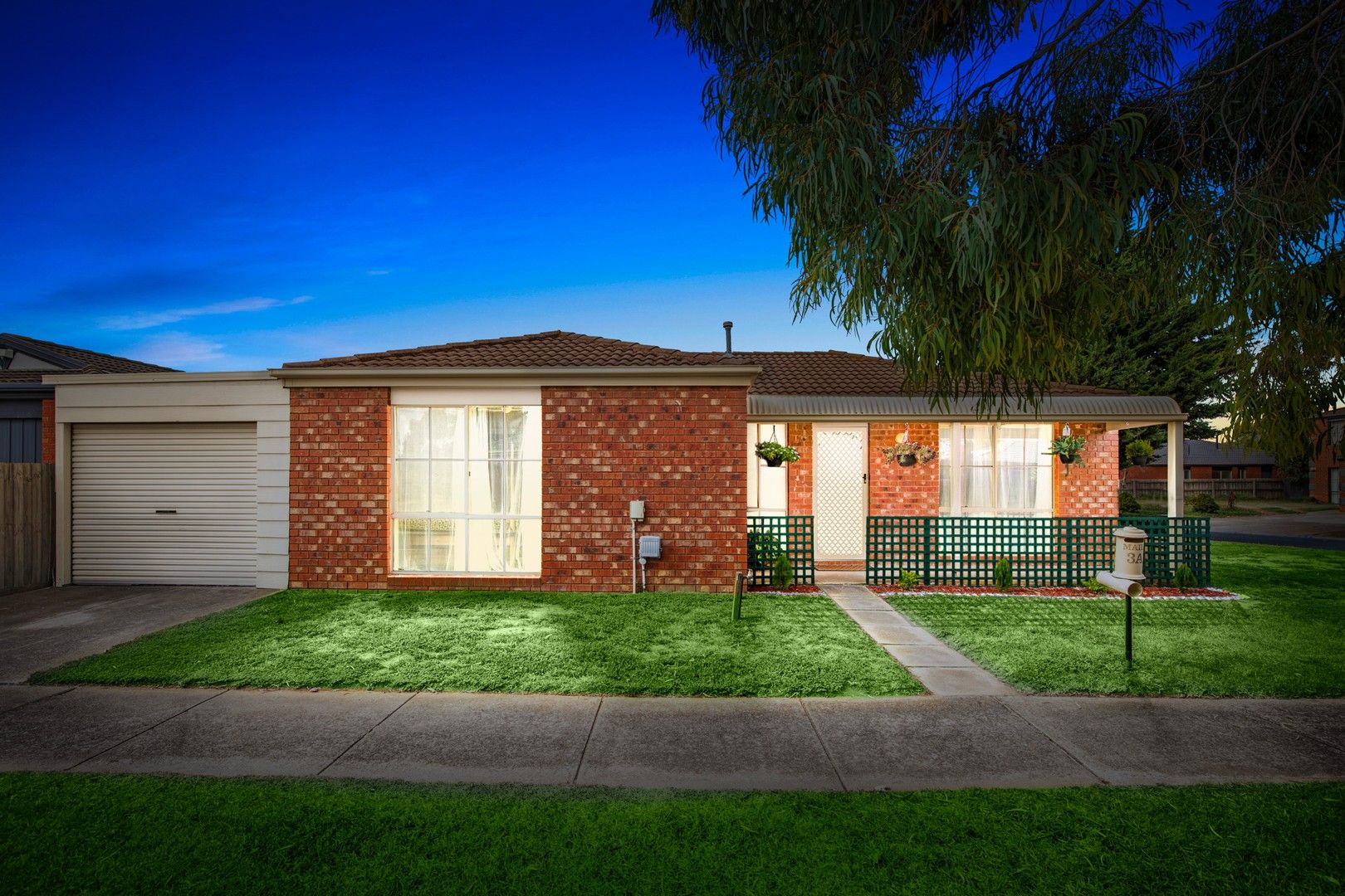 3 bedrooms House in 3A Dongala Drive WERRIBEE VIC, 3030