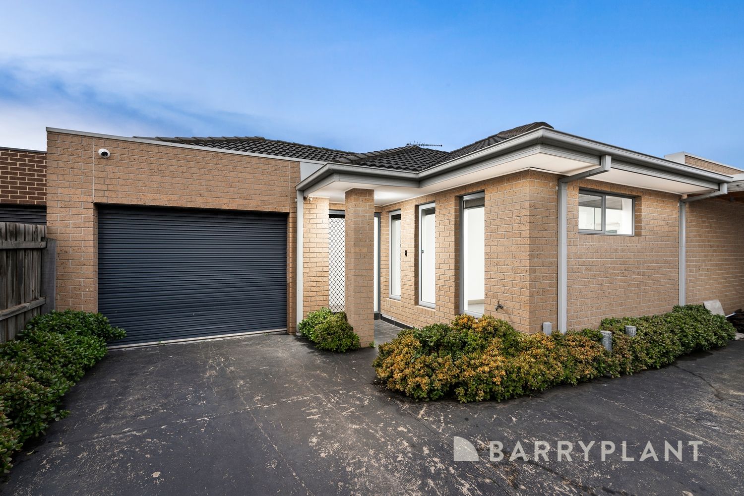 2/32 Kodre Street, St Albans VIC 3021, Image 0