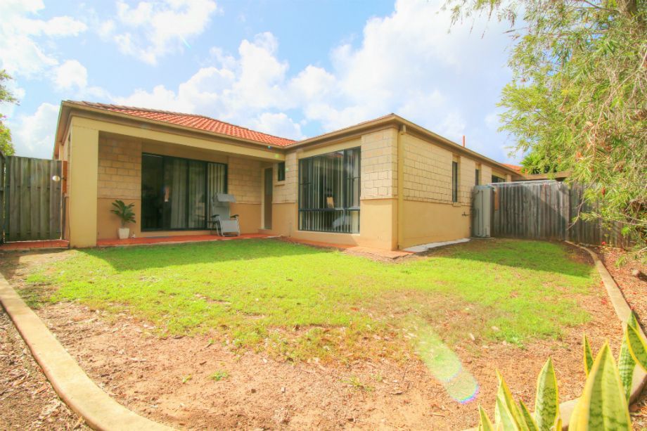 32/24 Amsonia Court, Arundel QLD 4214, Image 0