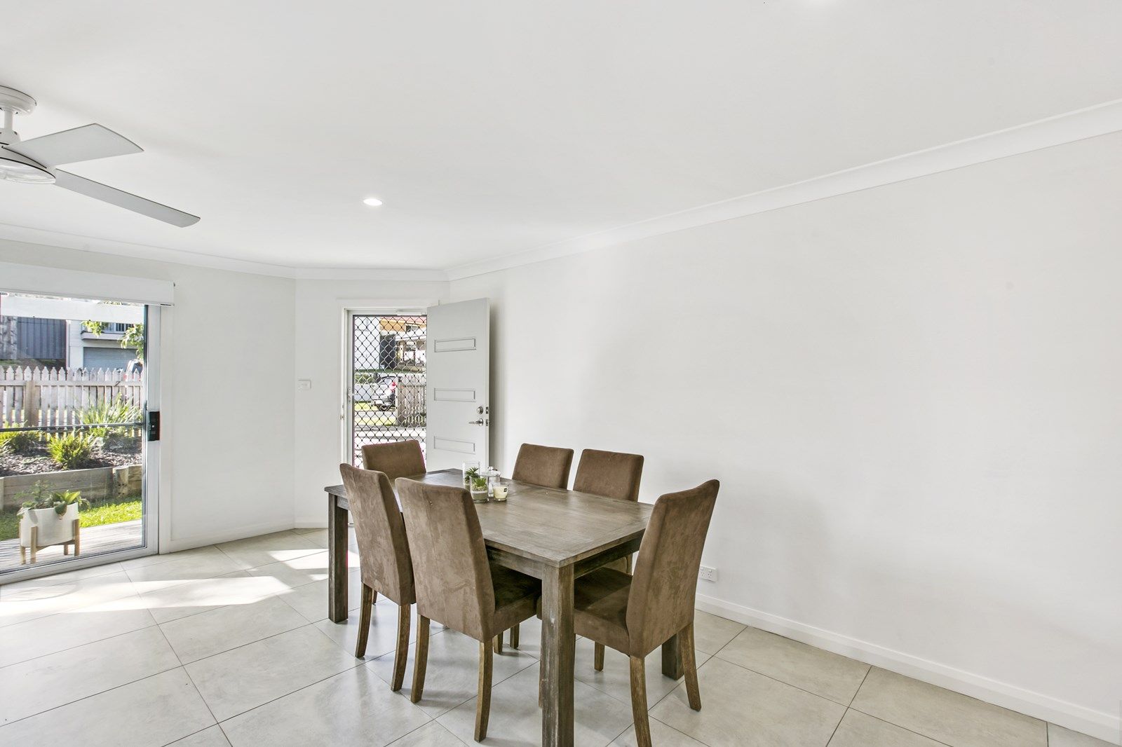 7 Sylvia Place, Mount Hutton NSW 2290, Image 2