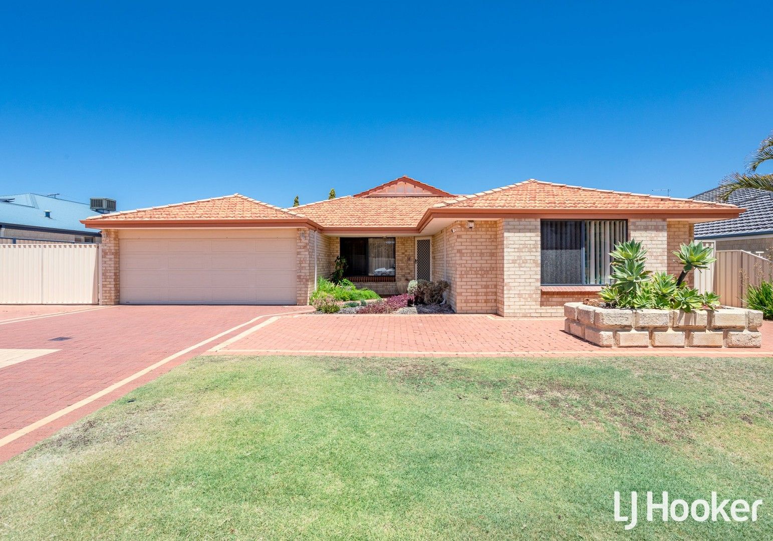 26 Burbank Street, Canning Vale WA 6155, Image 0