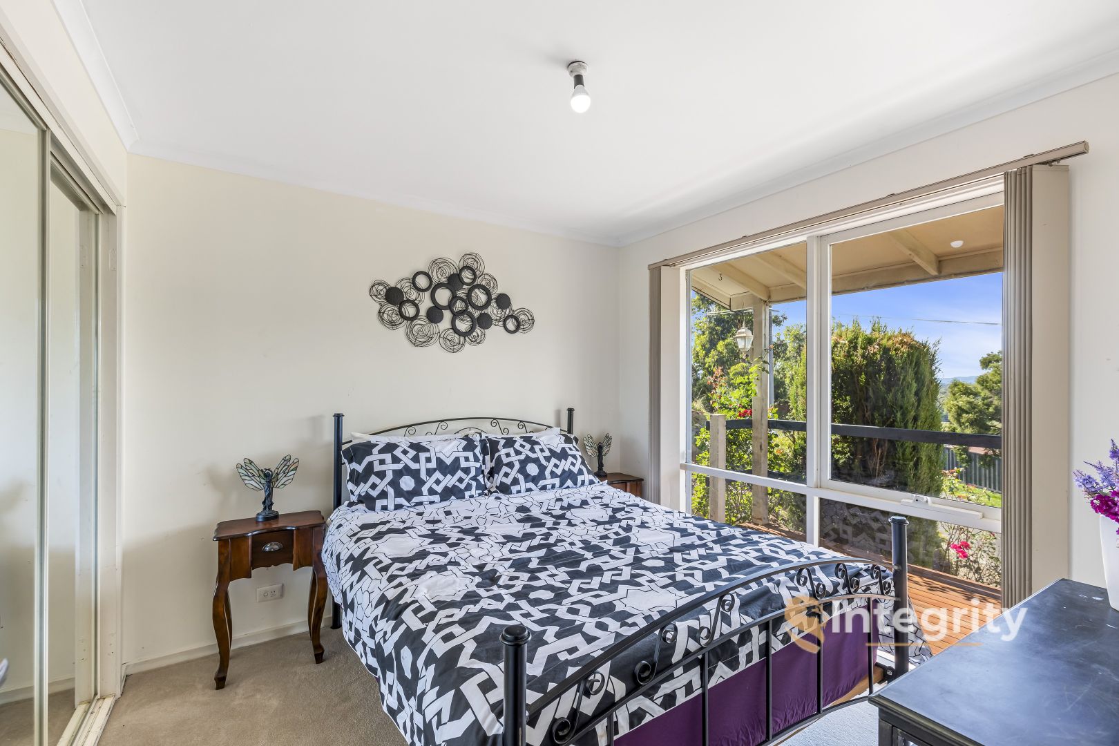 6 Alan Grove, Woori Yallock VIC 3139, Image 2