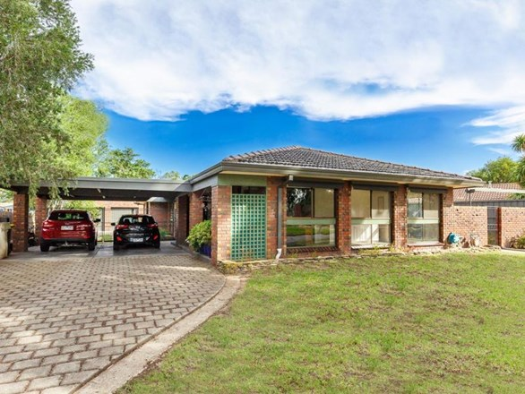 30 Coverdale Drive, Sale VIC 3850