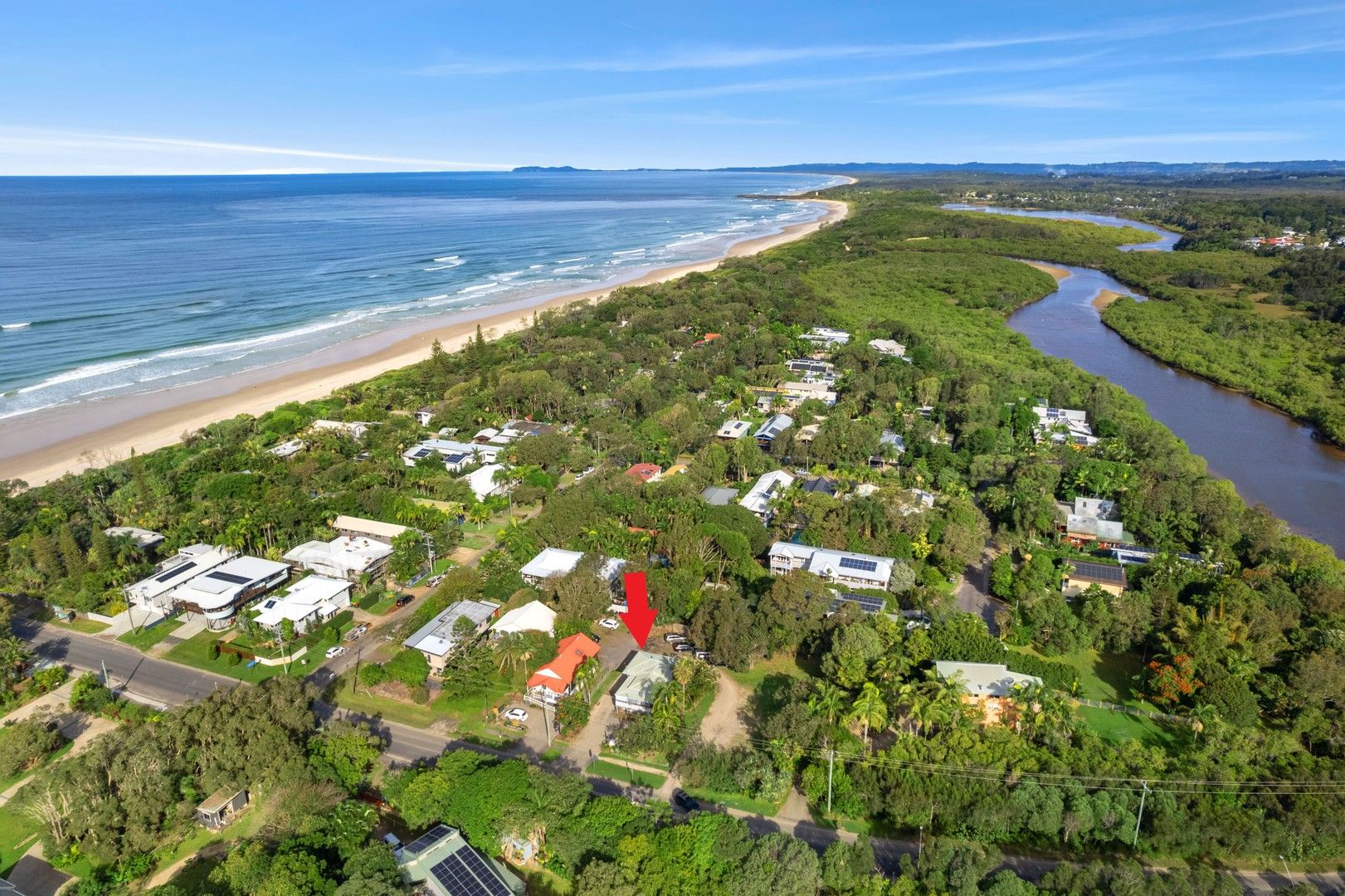 6 Strand Avenue, New Brighton NSW 2483 Domain