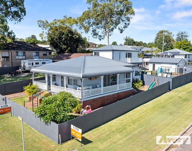 34 Lake Road, Fennell Bay NSW 2283
