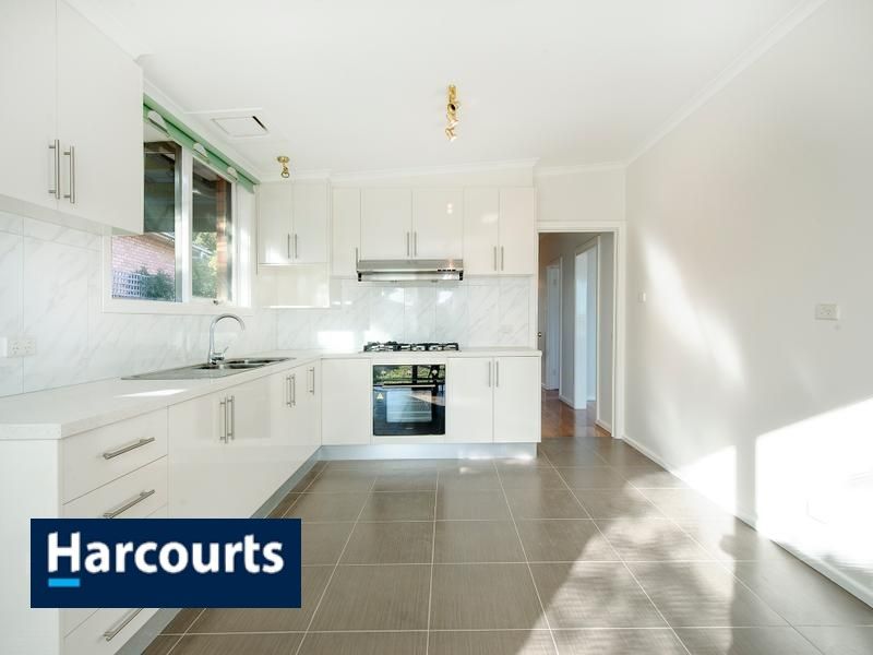 3 bedrooms House in 12 Frawley Street FRANKSTON VIC, 3199