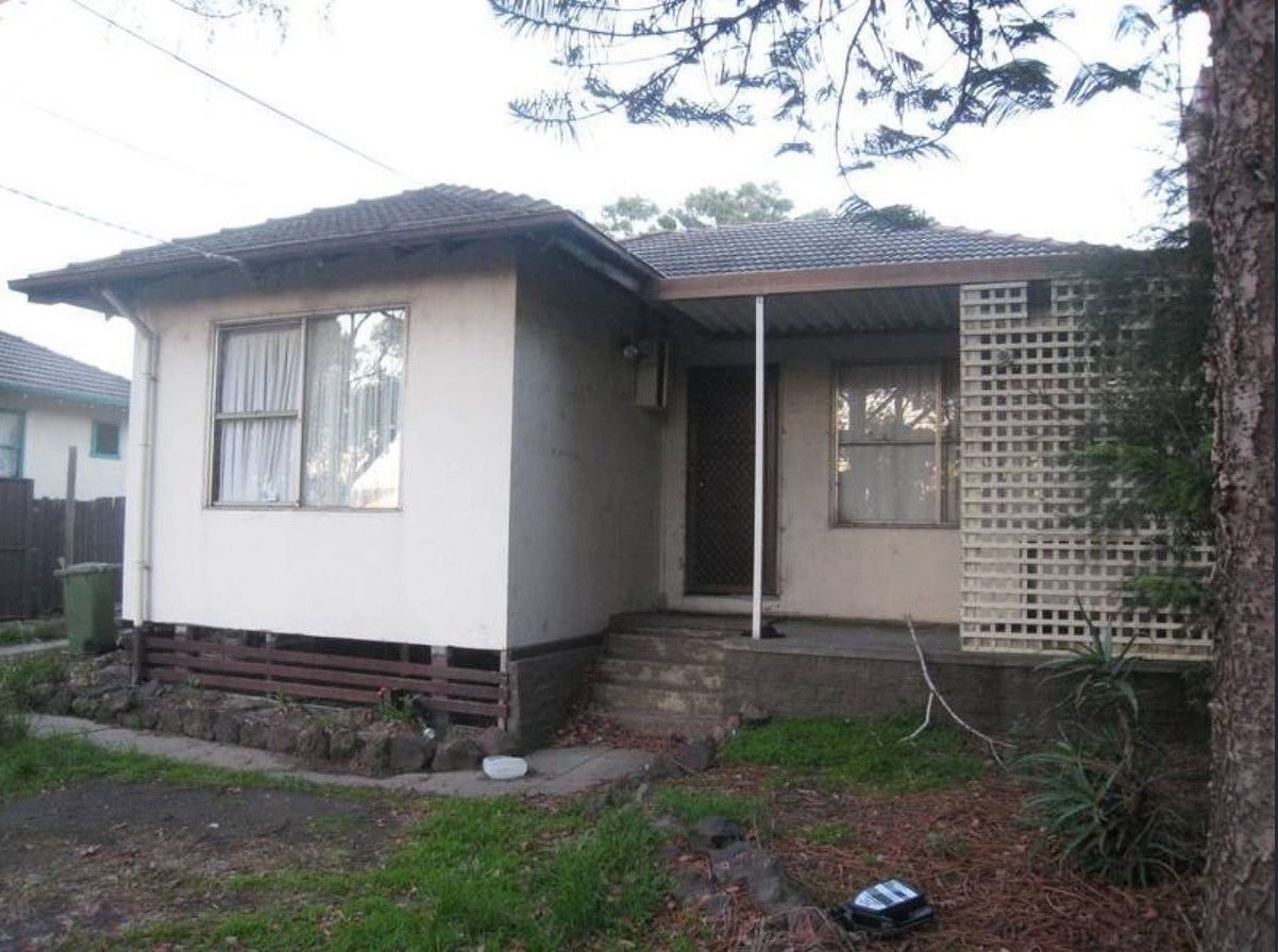 3 bedrooms House in 27 Matipo Street DOVETON VIC, 3177