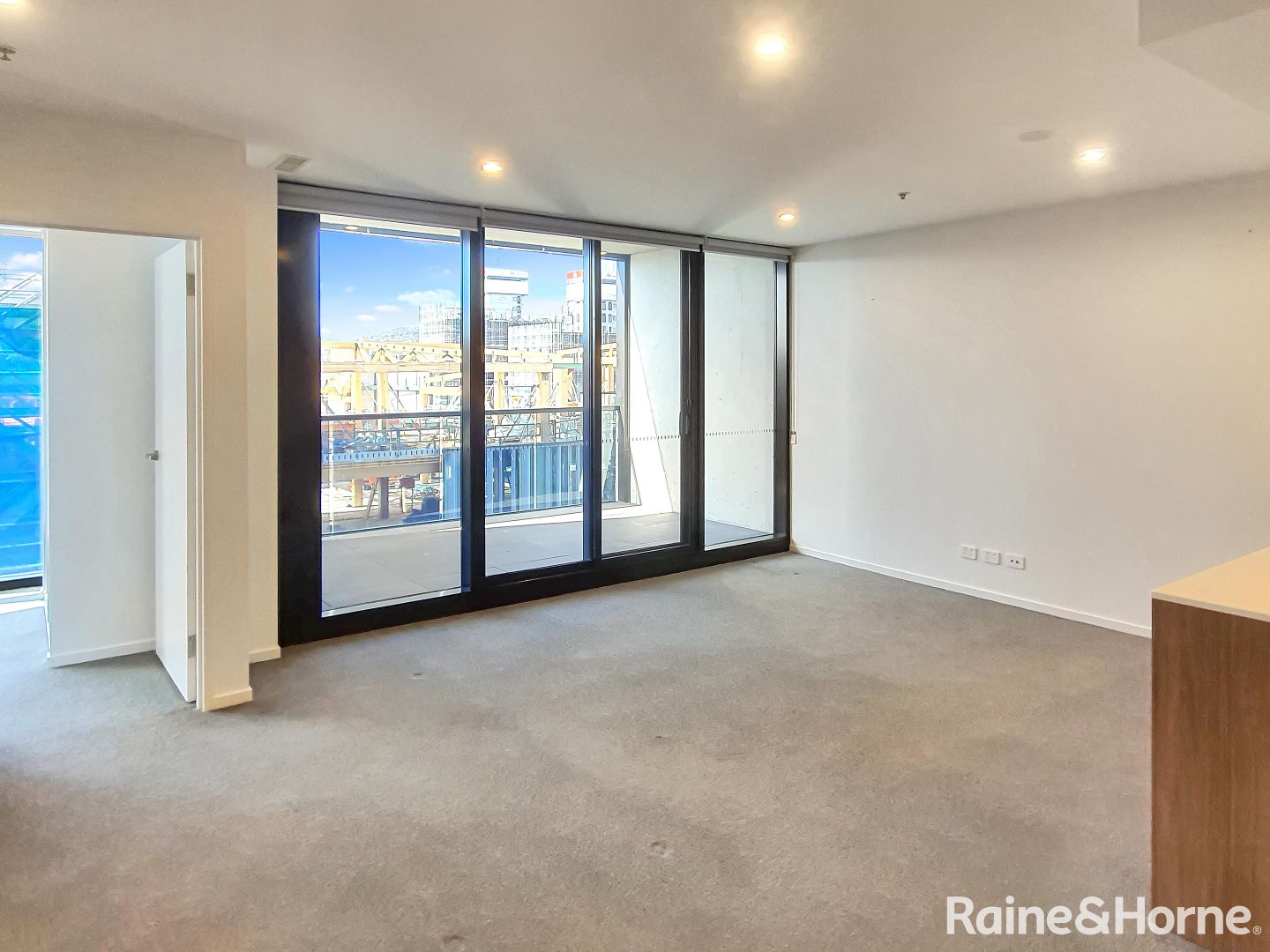 609/15 Bowes Street, Phillip ACT 2606, Image 1