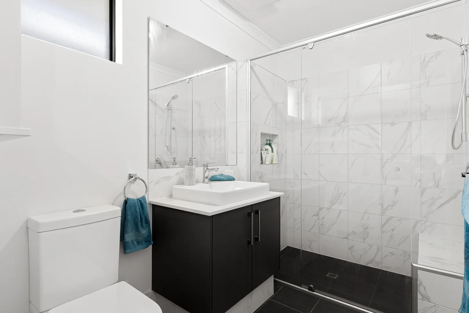 Additional image 11 of 17 Perrinvale Loop, Golden Bay WA 6174