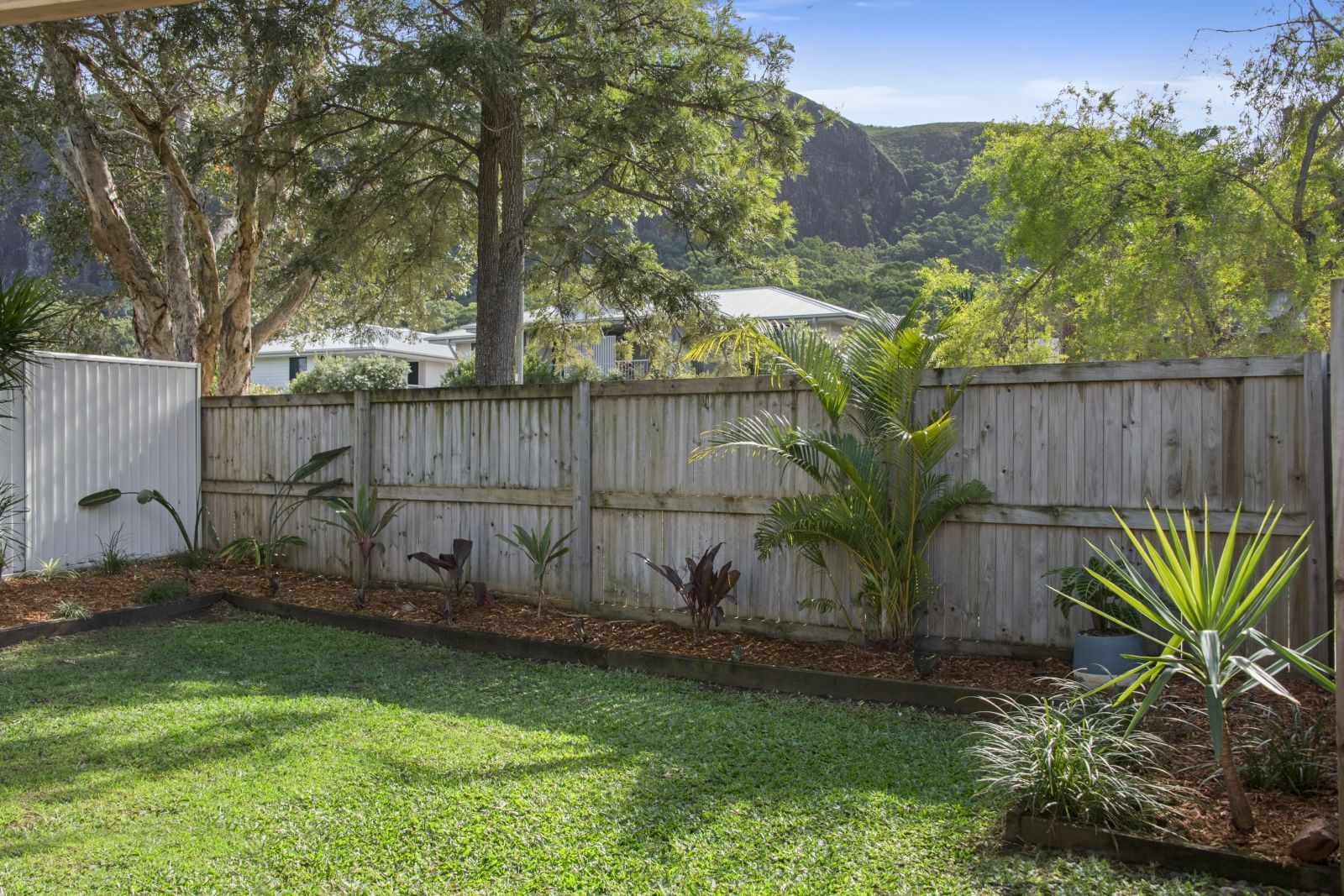 2/30 Jarnahill Drive, Mount Coolum QLD 4573, Image 1