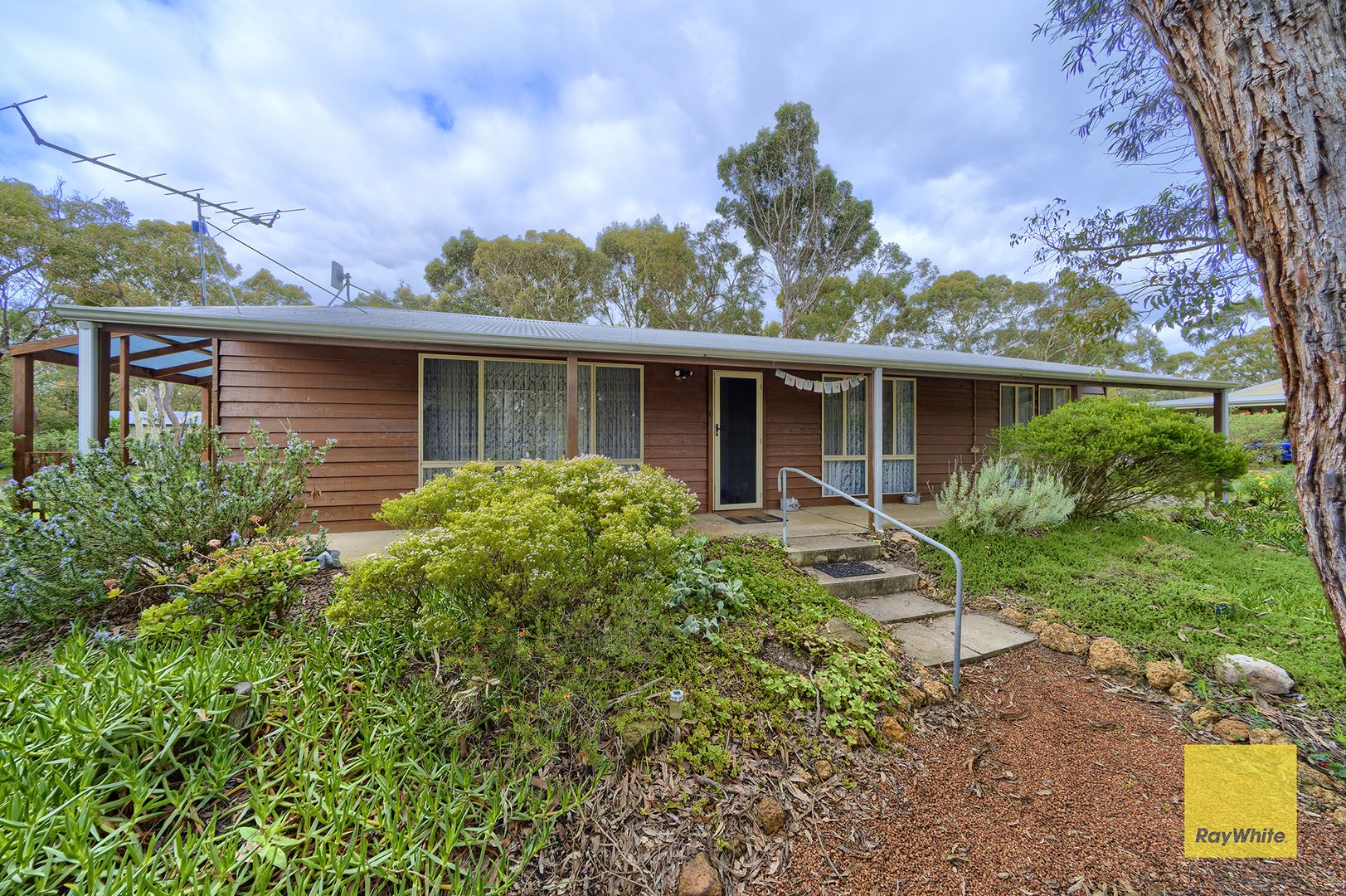 28 & 30 First Avenue, Kendenup WA 6323, Image 2