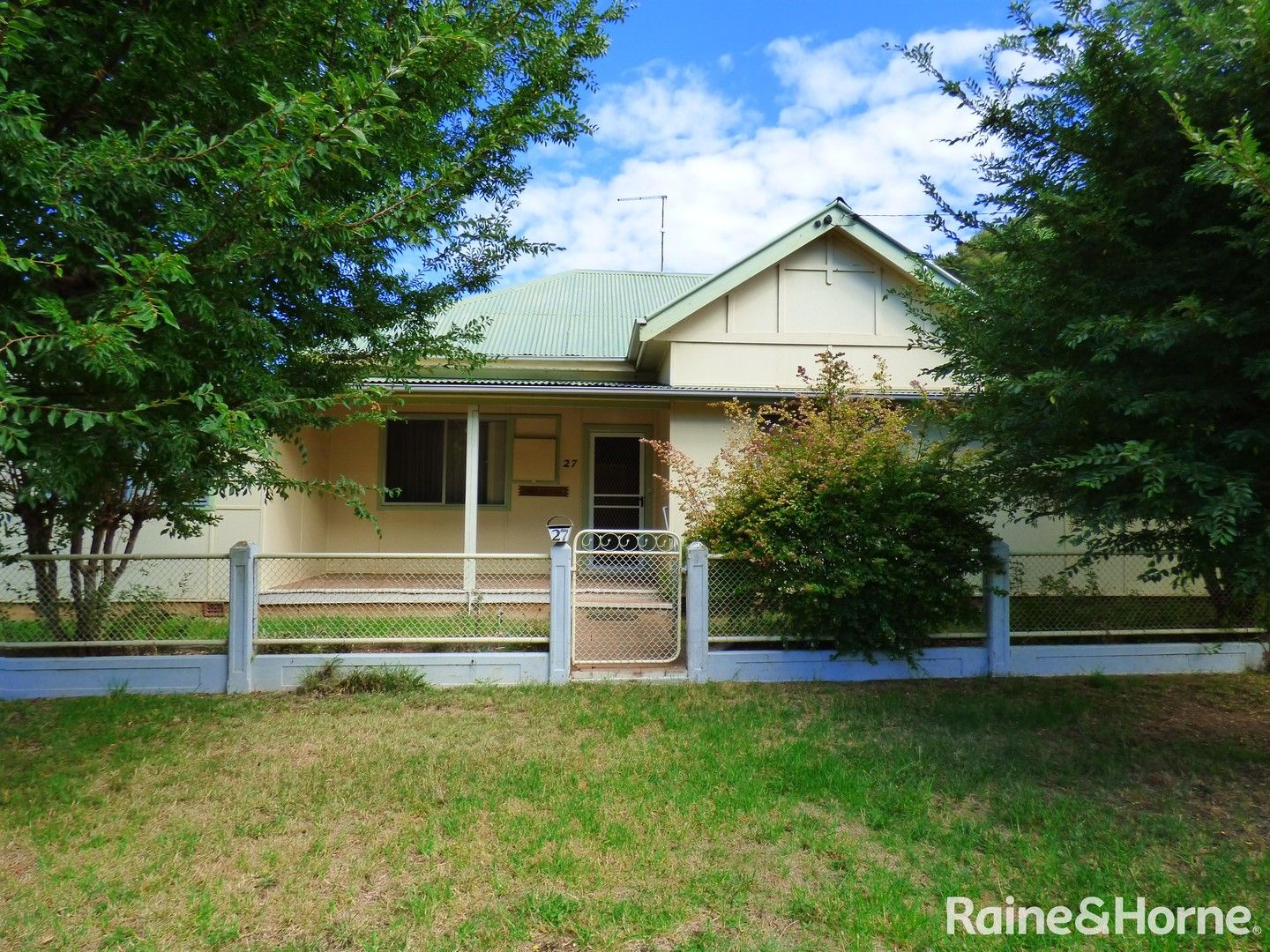 27 Bradley Street, Grenfell NSW 2810, Image 0