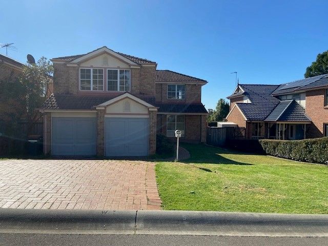 4 bedrooms House in 5 Broughton Court KELLYVILLE NSW, 2155