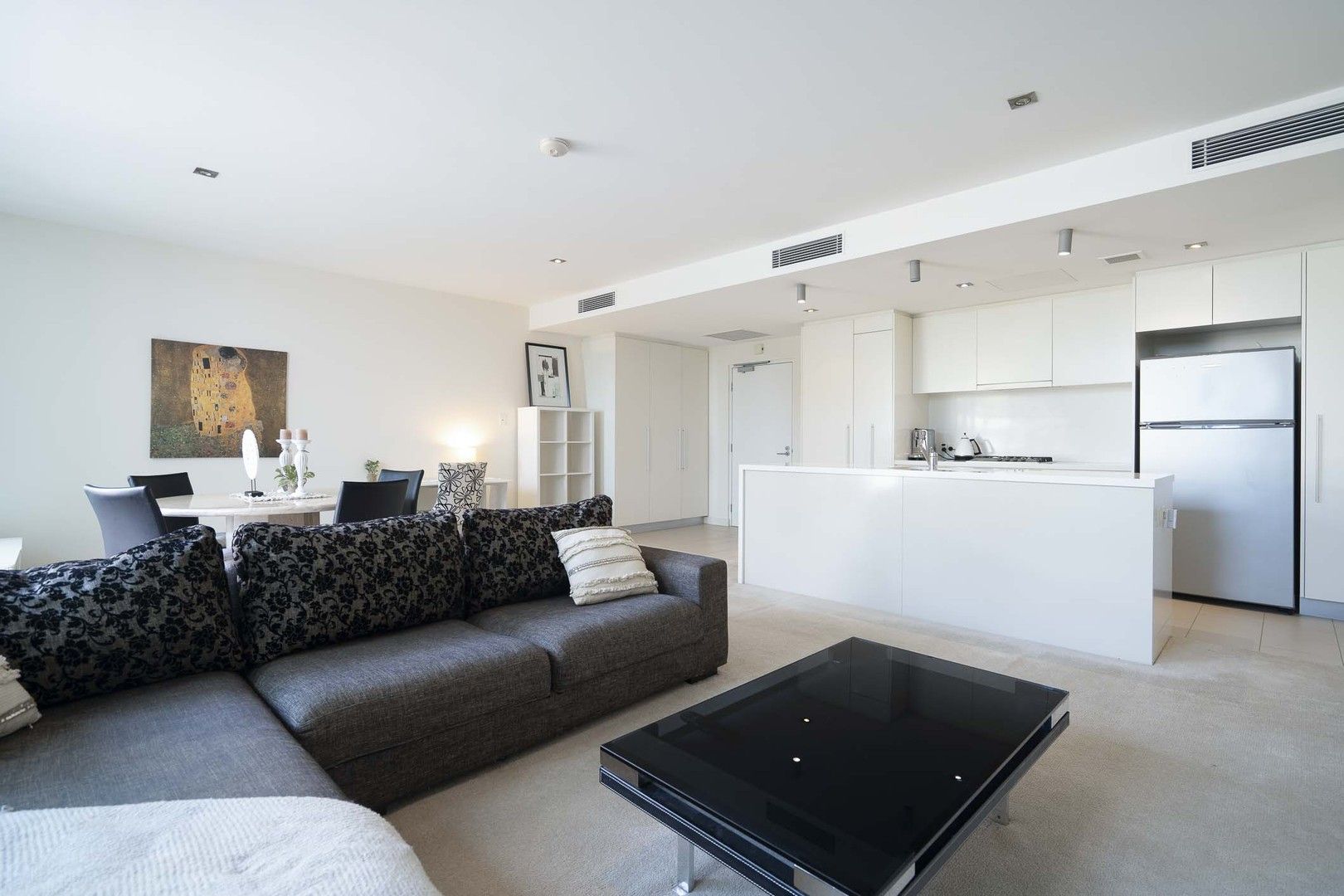 2 bedrooms Apartment / Unit / Flat in 404/2 Bovell Lane CLAREMONT WA, 6010