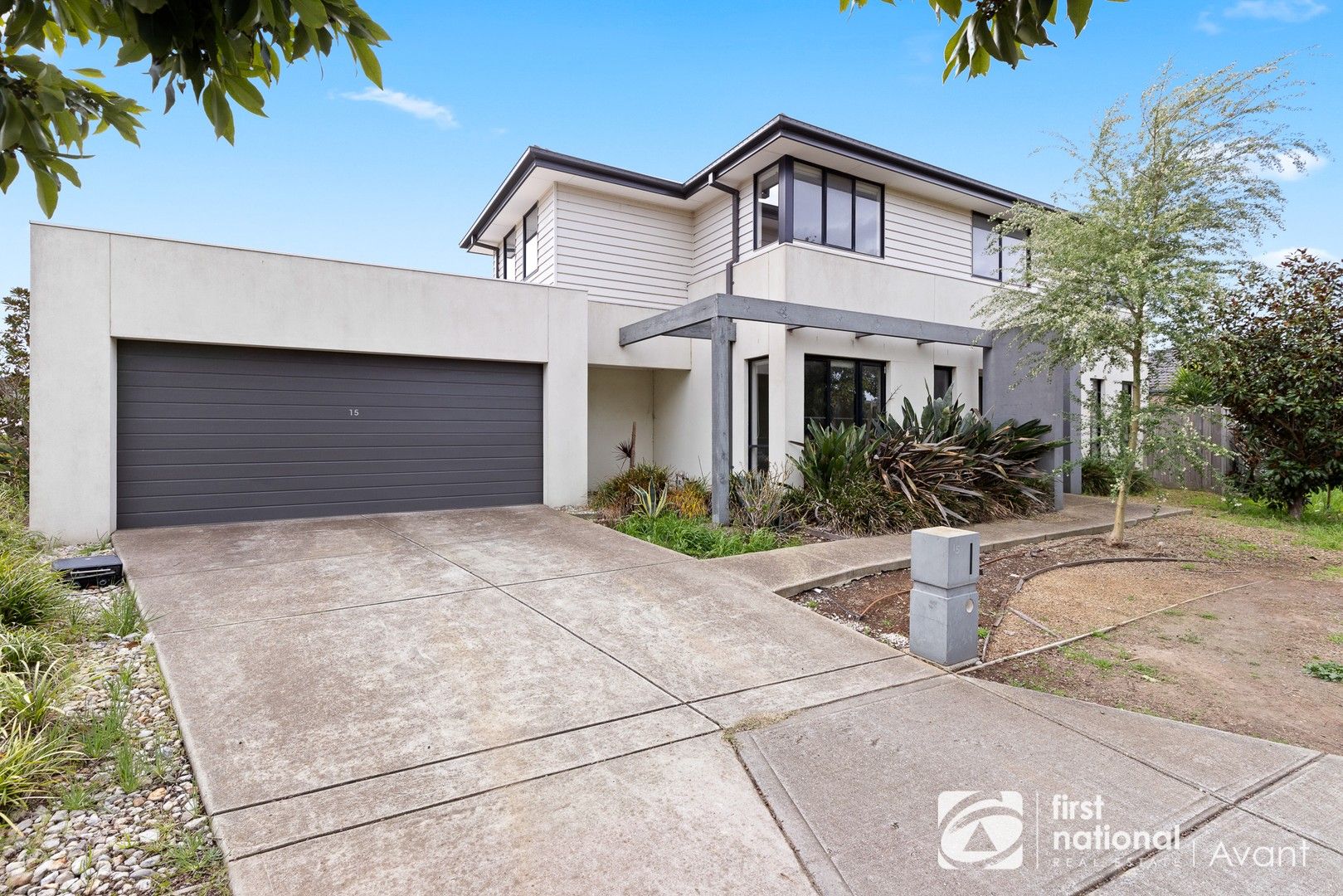 3 bedrooms House in 15 Mimosa Way BURNSIDE HEIGHTS VIC, 3023