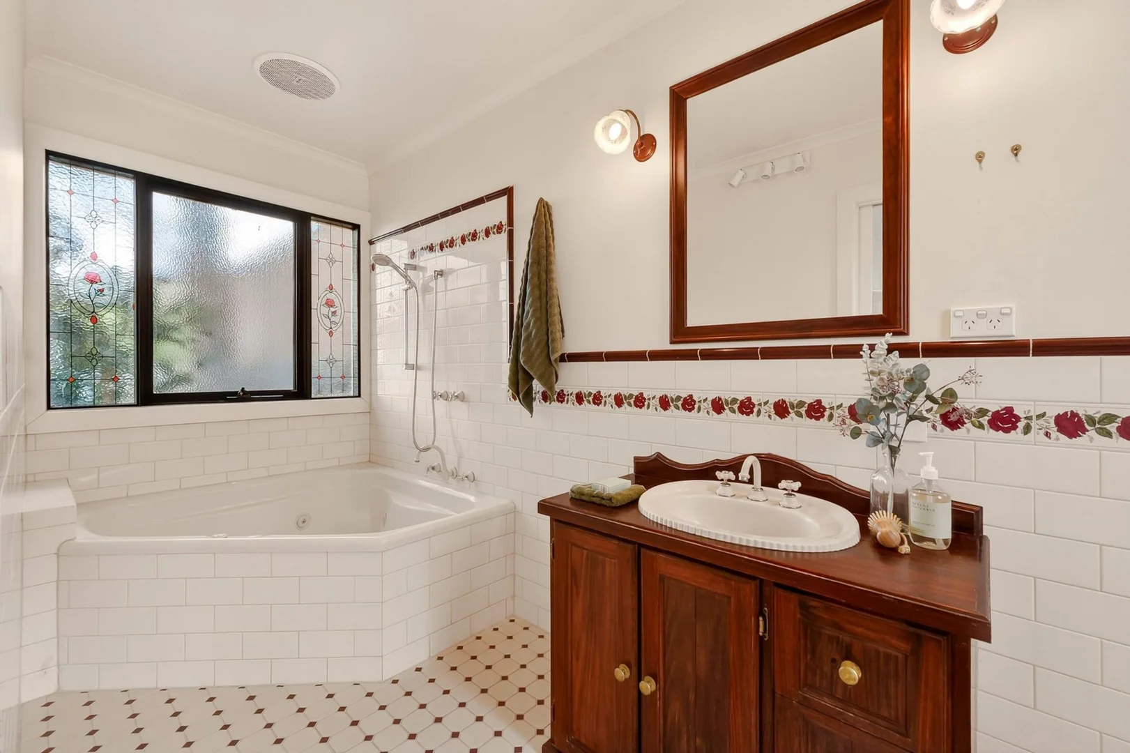 Additional image 10 of 6 Hill Street, Belmont VIC 3216