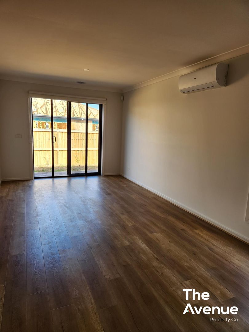 13 Derrimut Street, Rockbank VIC 3335 House For Rent 450 Domain