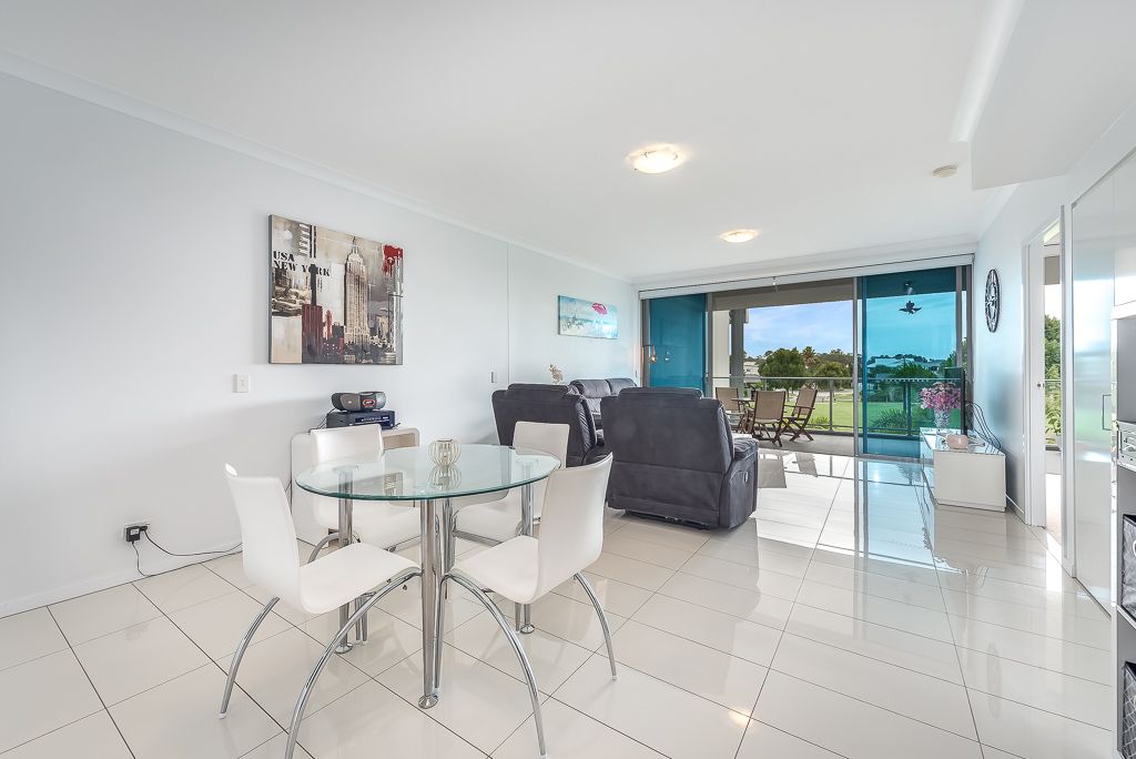 107/41 Harbour Town Drive, Biggera Waters QLD 4216, Image 2