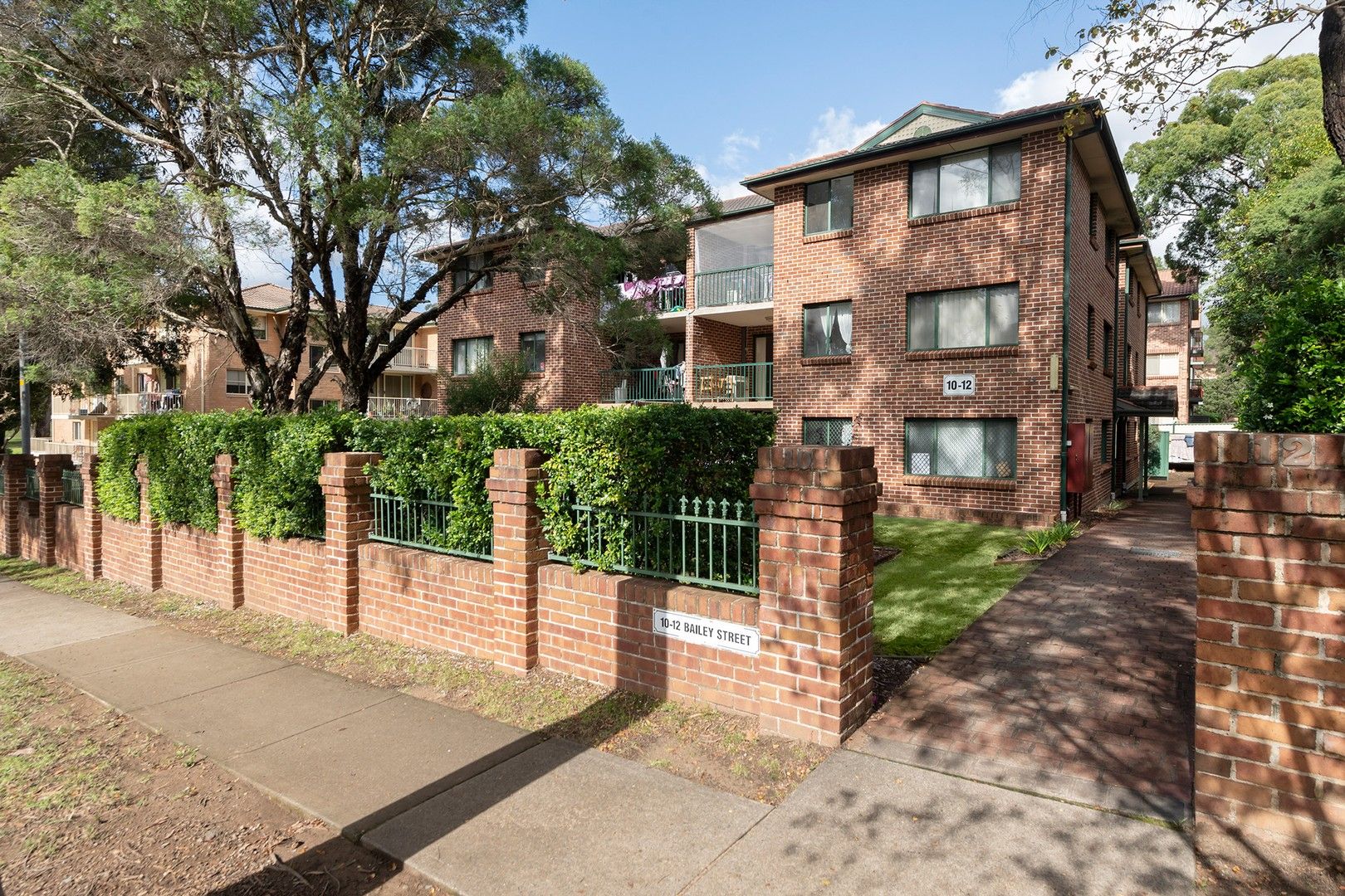 2/10-12 Bailey Street, Westmead NSW 2145, Image 0