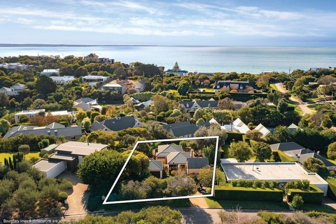 Picture of 6 Limeburners Way, PORTSEA VIC 3944