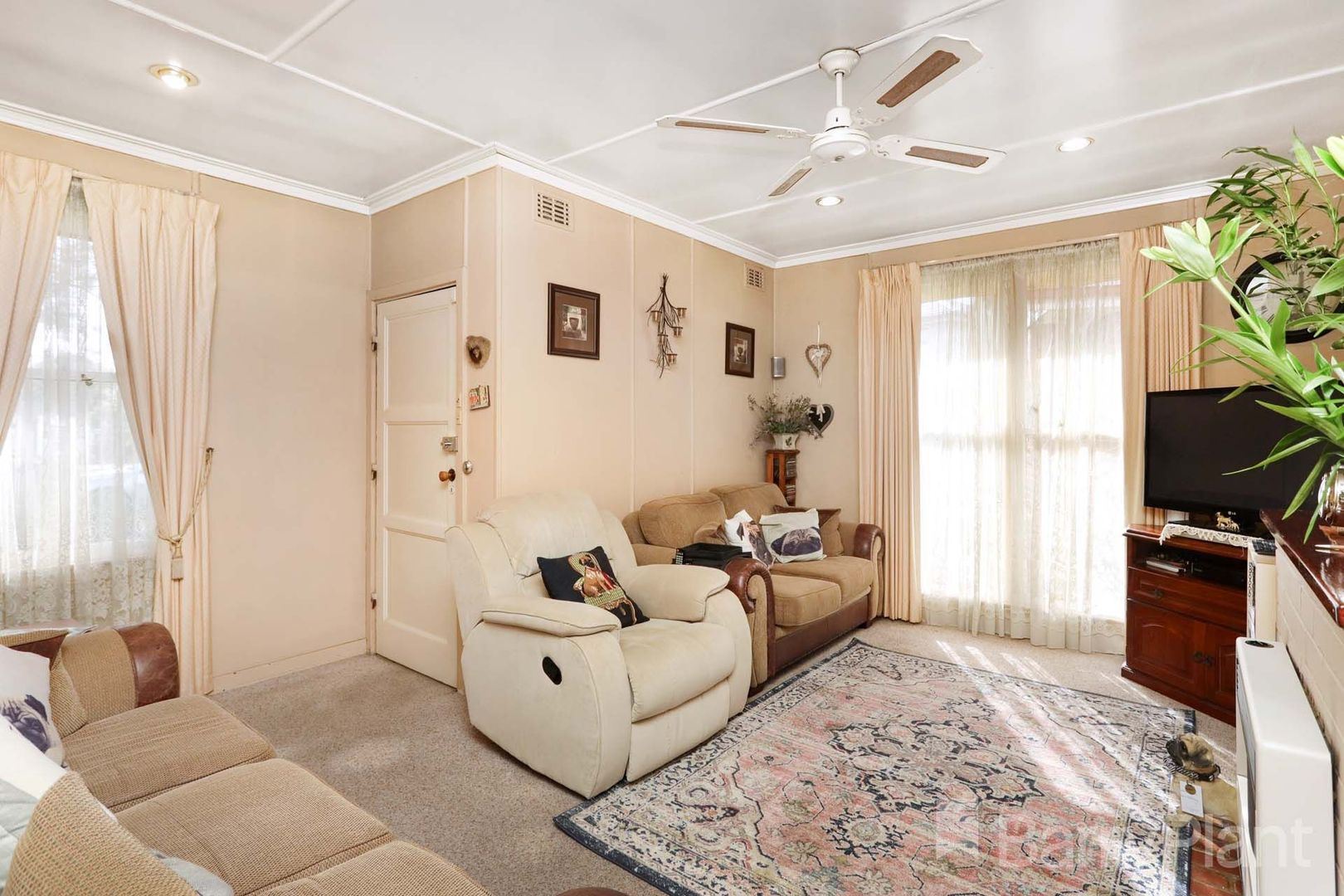 16 Middleton Street, Braybrook VIC 3019, Image 2