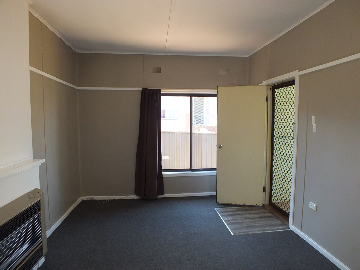 11 Musgrave Street, Young NSW 2594 House For Rent 280 Domain