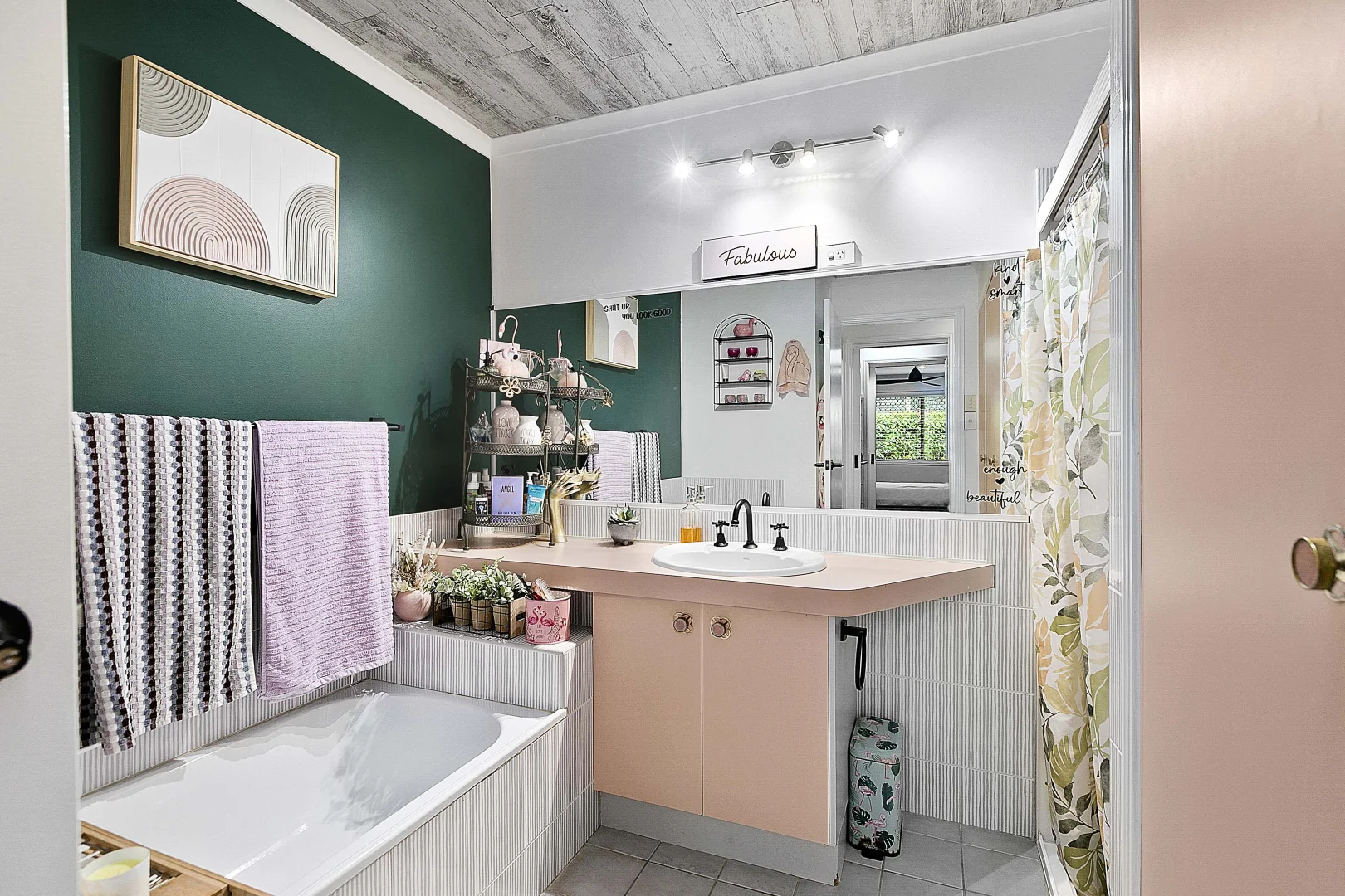 Additional image 11 of 13/272 Torquay Terrace, Torquay QLD 4655