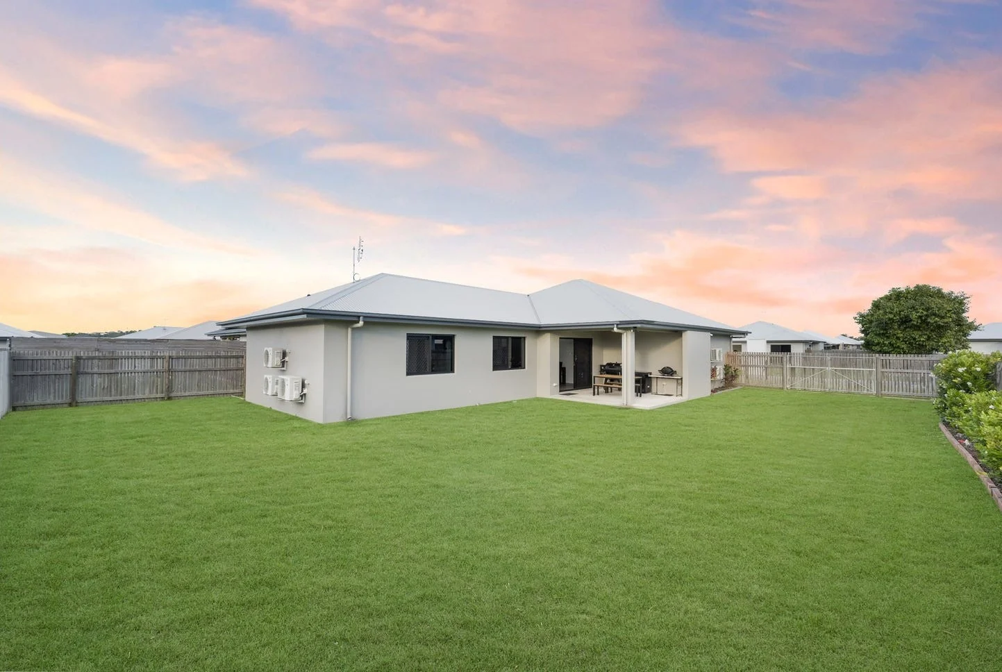 Additional image 12 of 7 Henderson Street, Mount Low QLD 4818