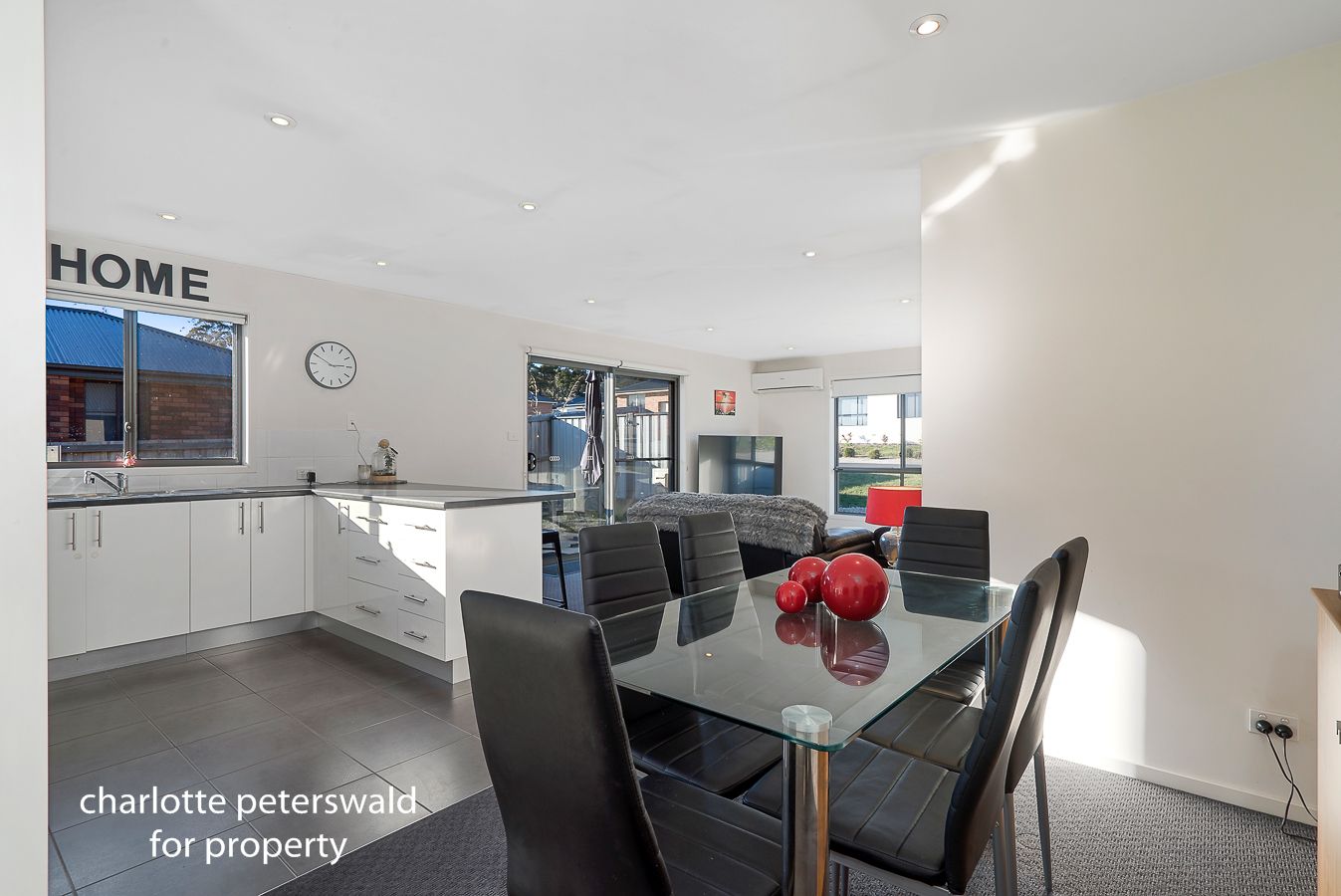 1/58 Mariah Crescent, Oakdowns TAS 7019, Image 2