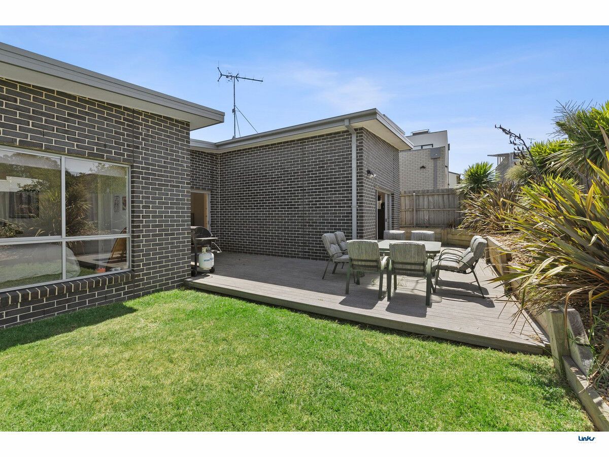 34A Geelong Road, Torquay VIC 3228, Image 2