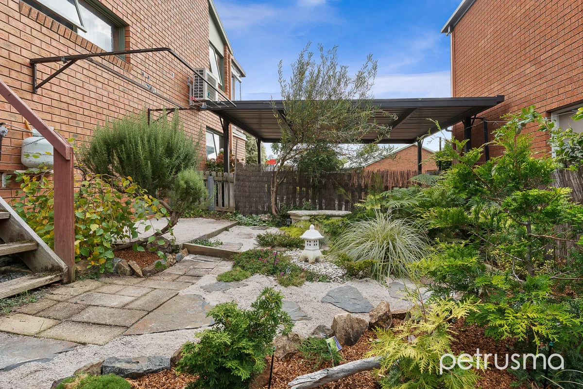 Additional image 19 of 10/180 Roslyn Avenue, Blackmans Bay TAS 7052