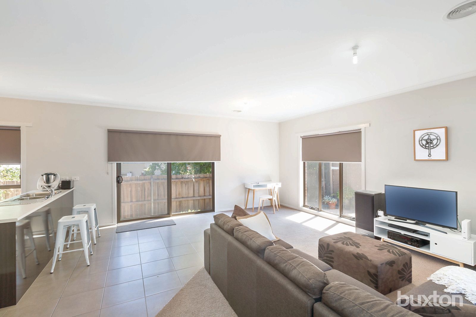 3/6 Gladstone Street, Mount Pleasant VIC 3350, Image 2