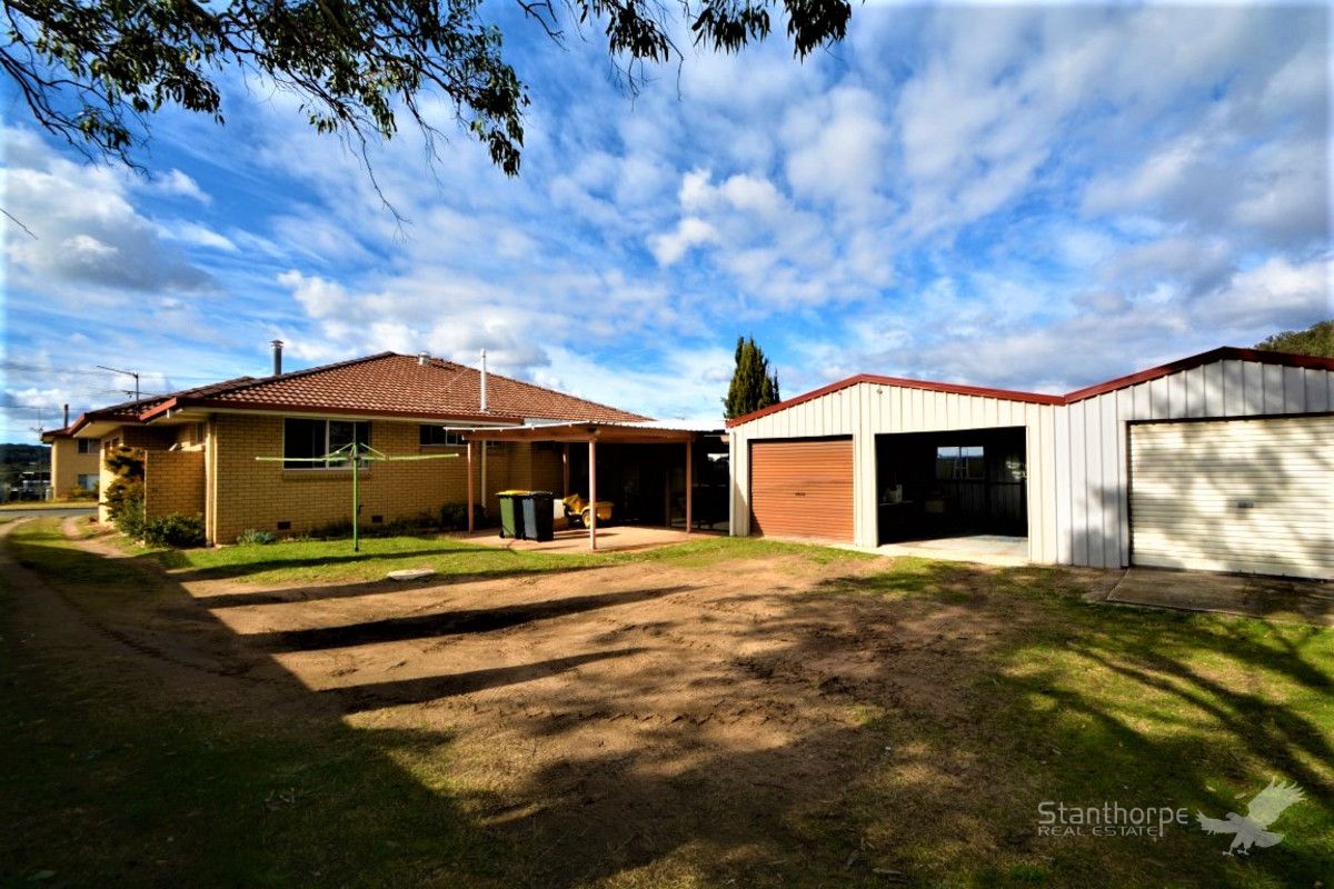 8 Recreation Crescent, Stanthorpe QLD 4380, Image 2