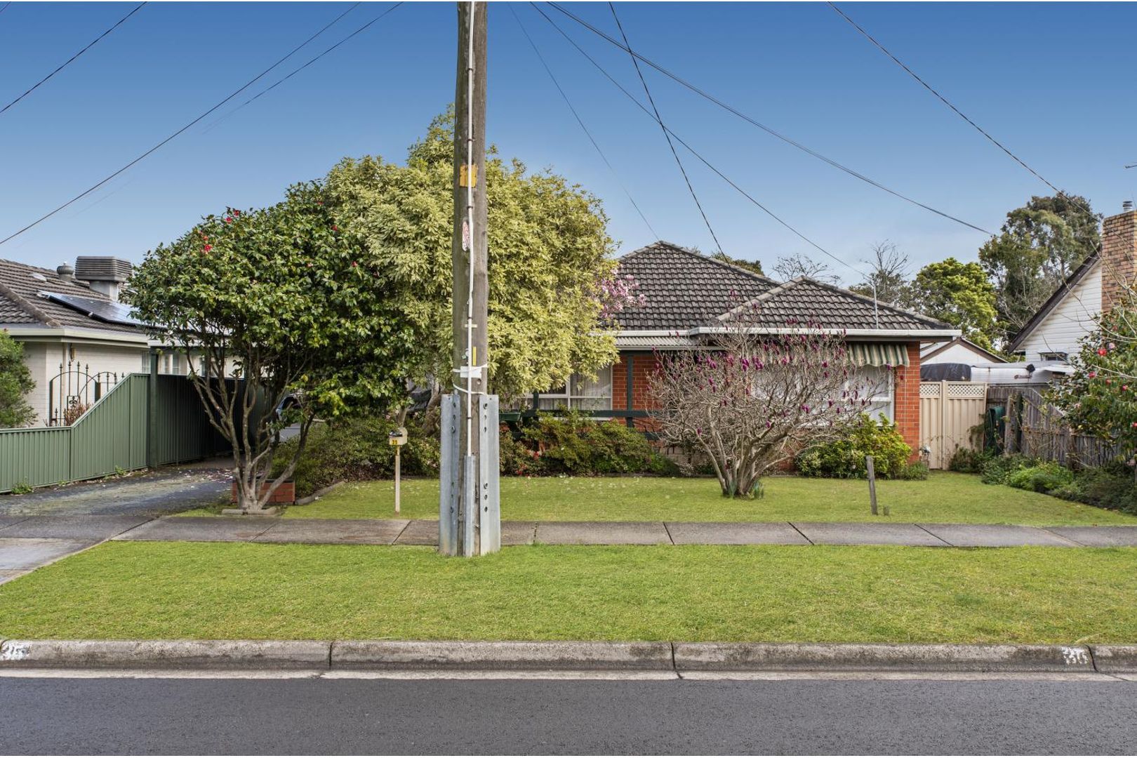 35 Mcmahons Road, Ferntree Gully Property History & Address Research