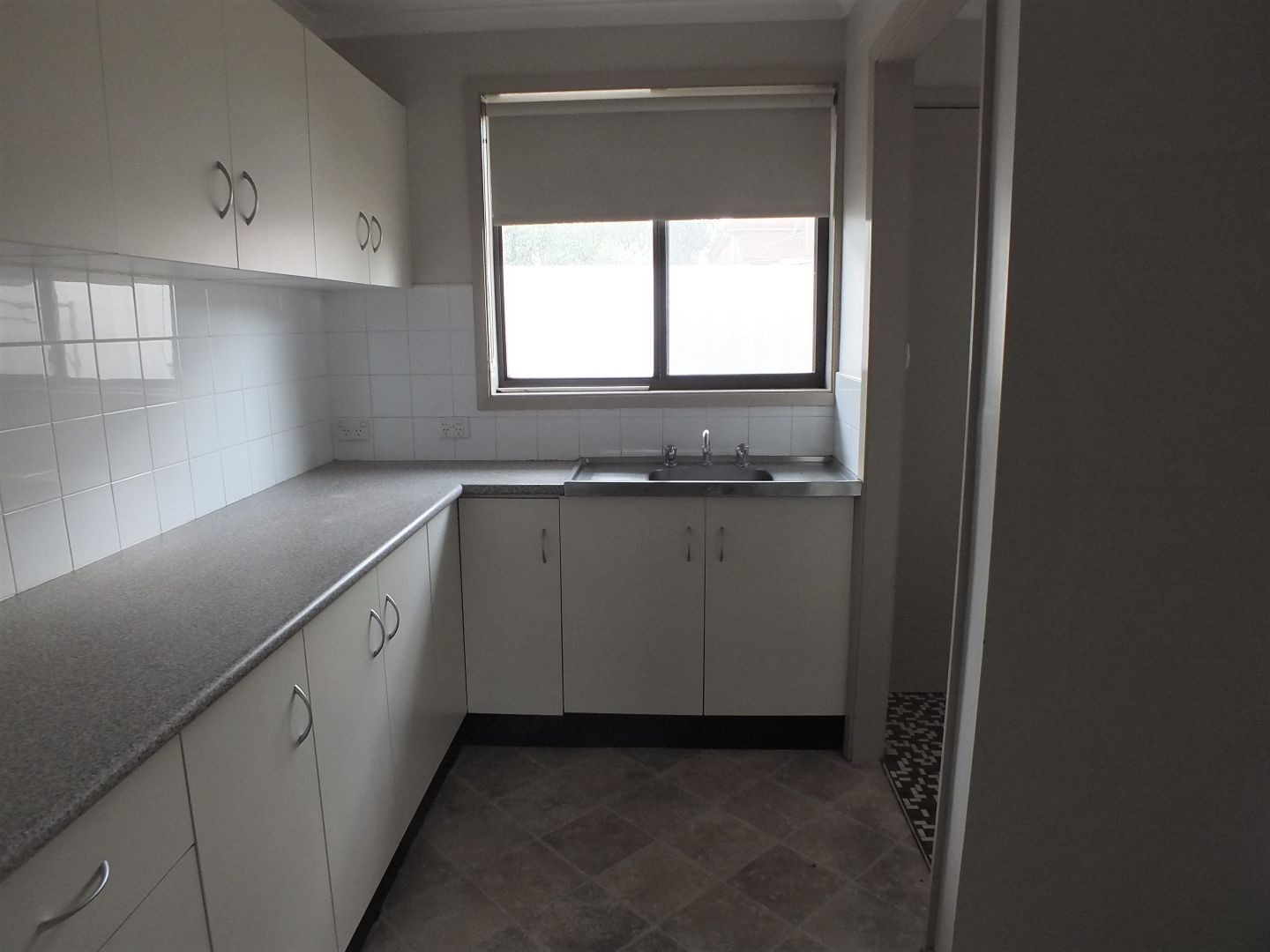 82B Edwards Street, Young NSW 2594 Apartment For Rent 200 Domain
