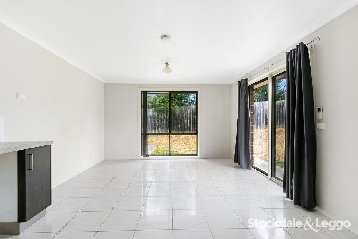 5A Barooga Crescent, Churchill VIC 3842 Apartment For Rent Domain