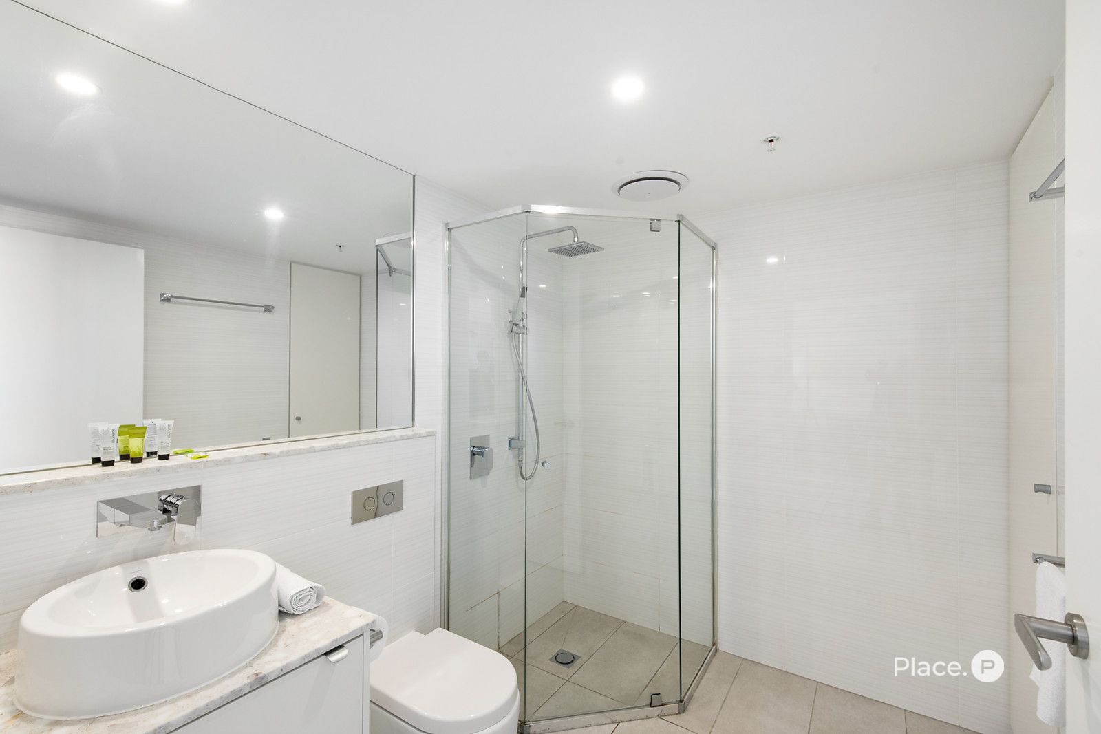 1605/510 St Pauls Terrace, Bowen Hills QLD 4006, Image 2